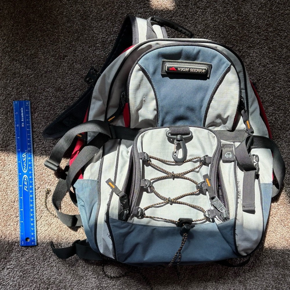 High Sierra Gray and Black Men's Backpack